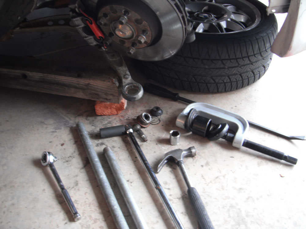 E36 M3 Control Arm Ball Joint Replacement with E30